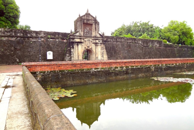 Fort Santiago, Intramuros.  This is a latter-day restoration of how the Fort entrance would've looked like in the Spanish Colonial era. 