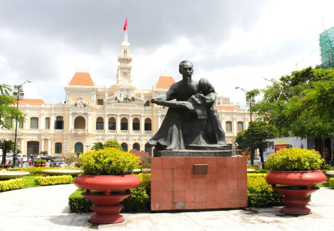 Statue of Comrade Ho before the former City Hall Building.
